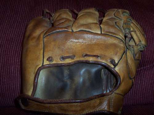 Woody English Stall & Dean 2 Back